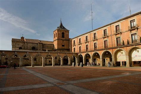 plaza del mercado chico|Plaza del Mercado Chico de Ávila